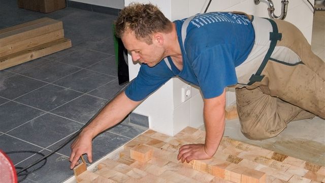 Parkettleger (m/w/d)