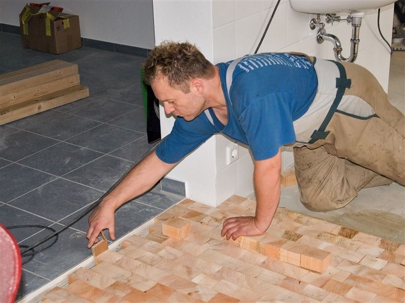 Parkettleger (m/w/d)