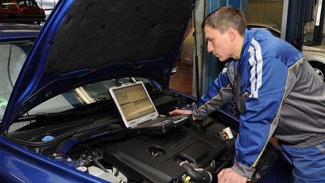 KFZ Mechaniker / Mechatroniker (m/w/d)