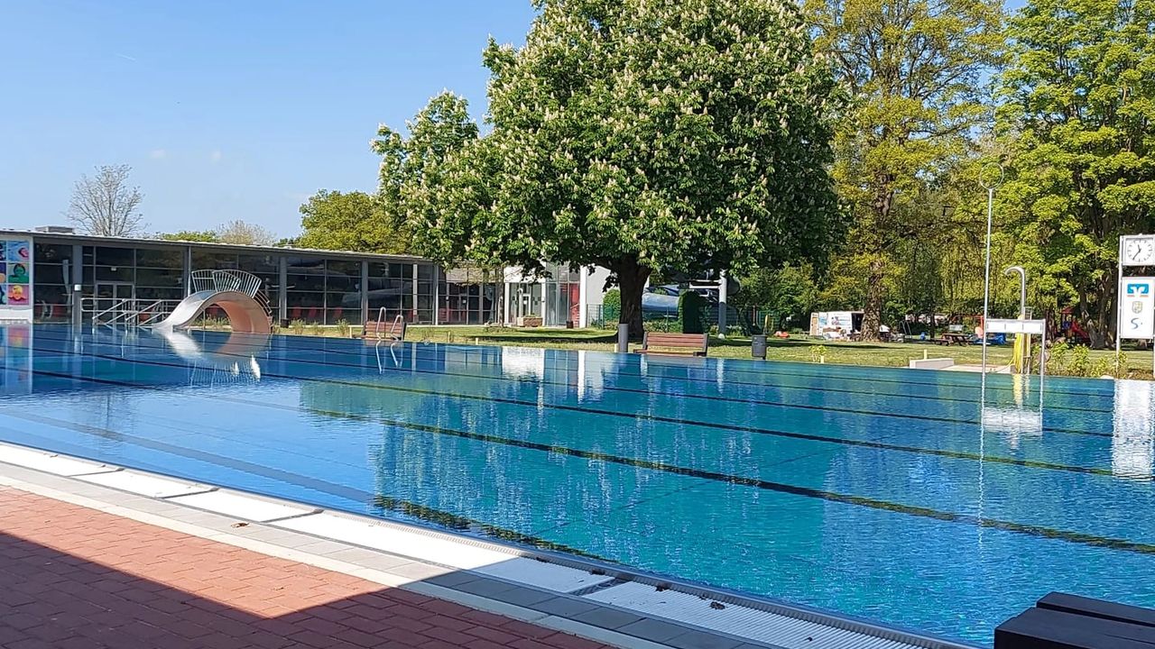 Freier Eintritt ins Freibad