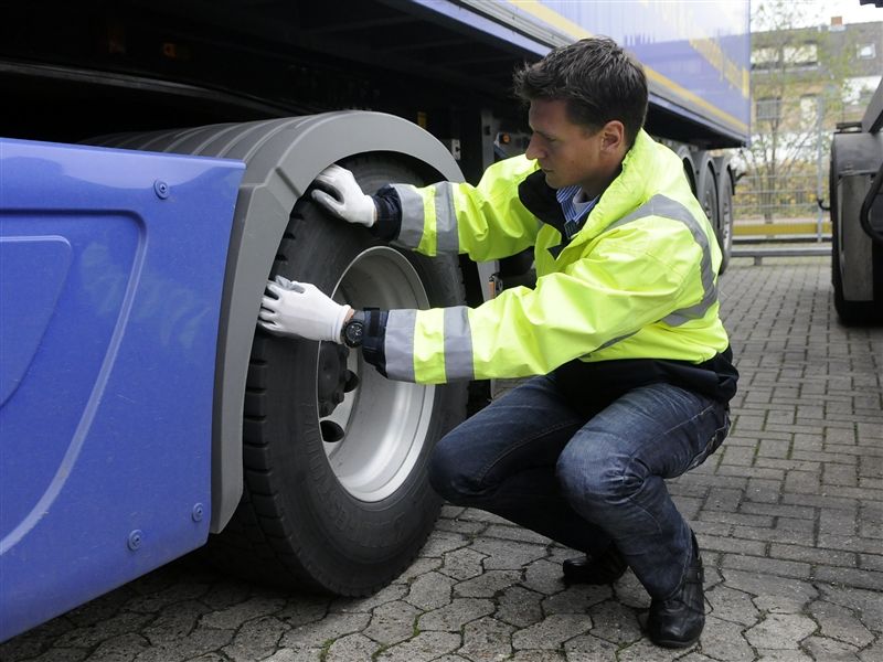 Berufskraftfahrer (m/w/d)