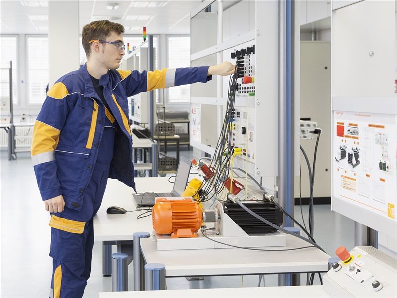 Elektroniker, FR Betriebstechnik (m/w/d)